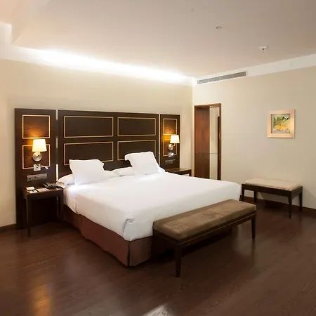 Hotel Nh Gran Casino De Extremadura 5*