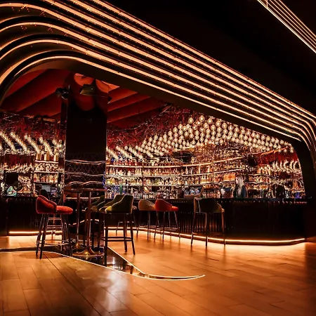 Nh Gran Casino De Extremadura Hotel 5*