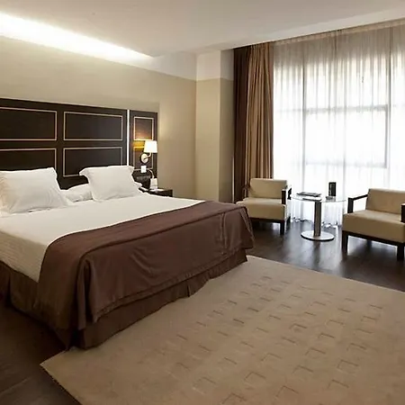 Nh Gran Casino De Extremadura Hotel 5*