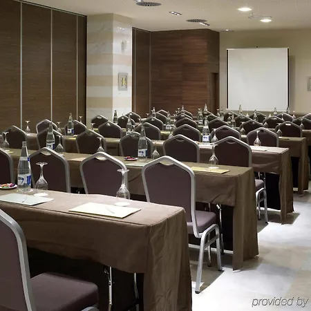 Nh Gran Casino De Extremadura Hotell 5*