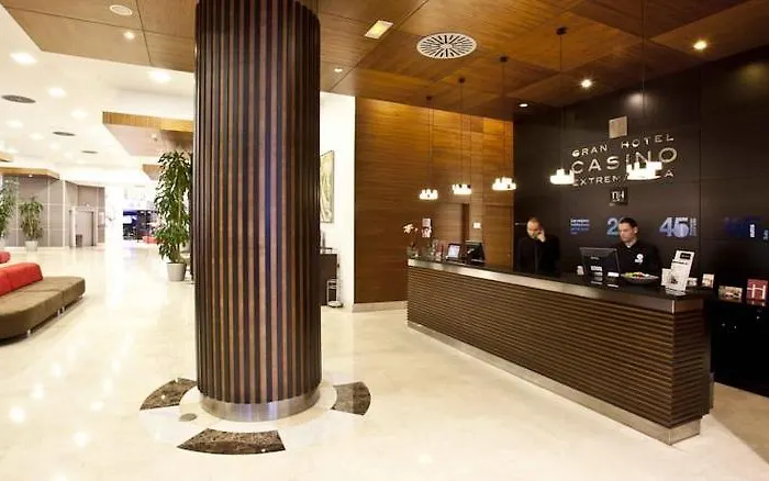 Nh Gran Casino De Extremadura Szálloda 5*