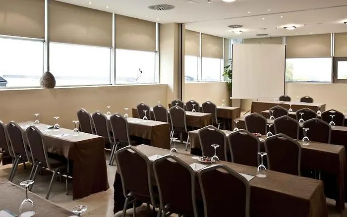 Nh Gran Casino De Extremadura Szálloda 5*