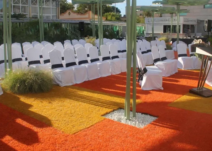 Nh Gran Casino De Extremadura 5*