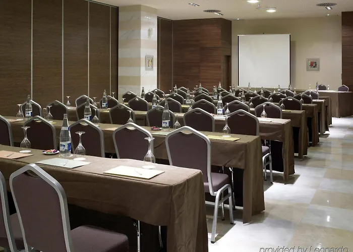 Nh Gran Casino De Extremadura Hotel 5*